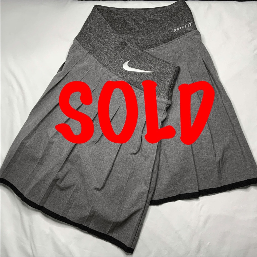Nike DRI-FIT Skirt